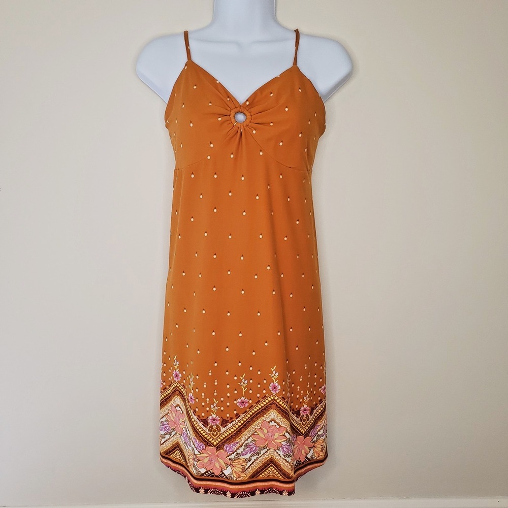 Mudd‎ Y2K Babydoll Keyhole Summer Mini Dress Sz M Orange Strappy Paisley Surfer
